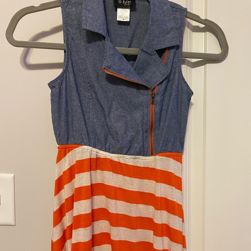 Girls dress size 8